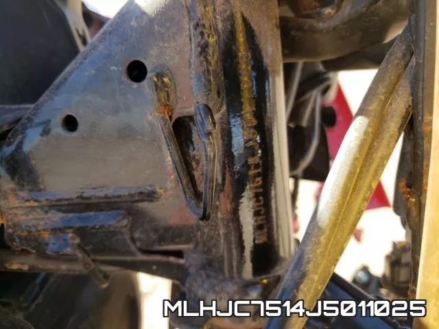 MLHJC7514J5011025 фото 2