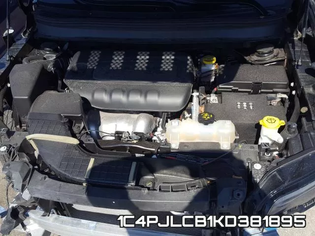 1C4PJLCB1KD381895 фото 7