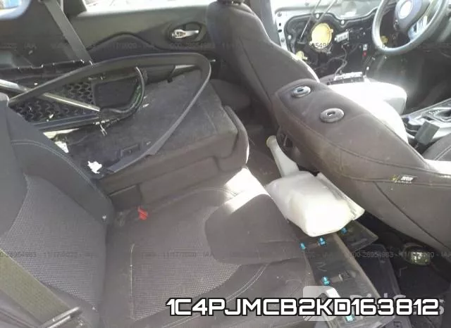 1C4PJMCB2KD163812 фото 8