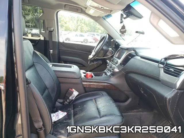 1GNSKBKC3KR258041 фото 5