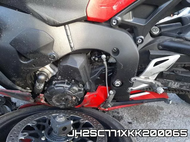 JH2SC771XKK200065 фото 8