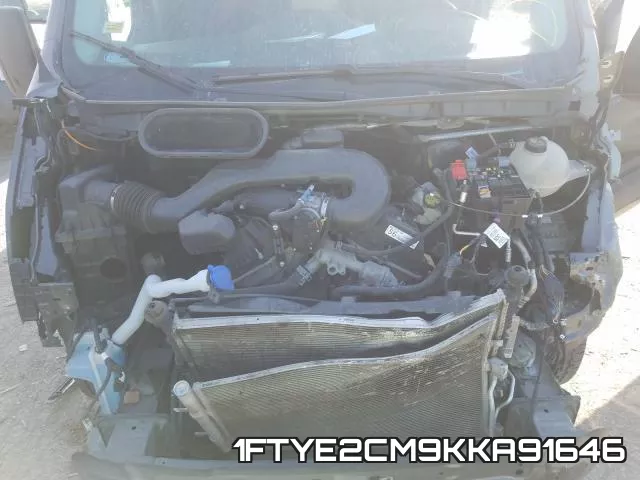 1FTYE2CM9KKA91646 фото 8