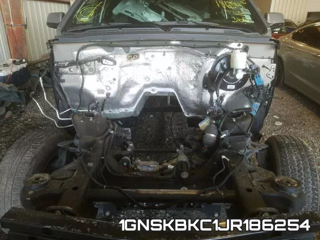 1GNSKBKC1JR186254 фото 7