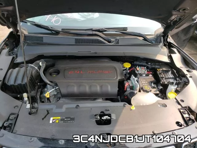 3C4NJDCB1JT104704 фото 8