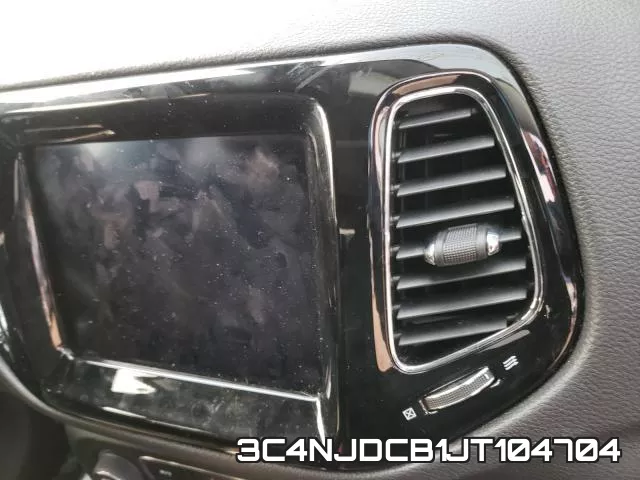 3C4NJDCB1JT104704 фото 10