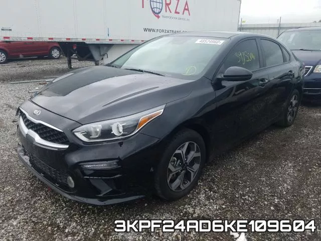 3KPF24AD6KE109604 фото 2