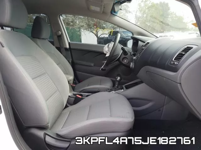 3KPFL4A75JE182761 фото 6
