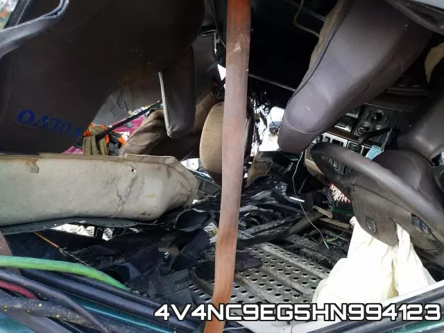 4V4NC9EG5HN994123 фото 6