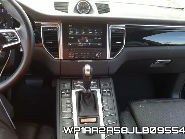 WP1AA2A58JLB09554 фото 10