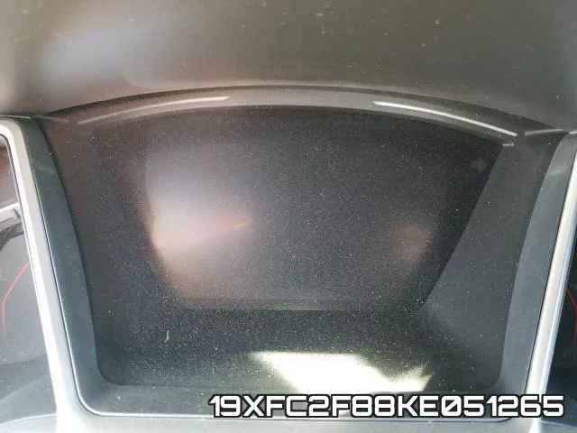19XFC2F88KE051265 фото 9