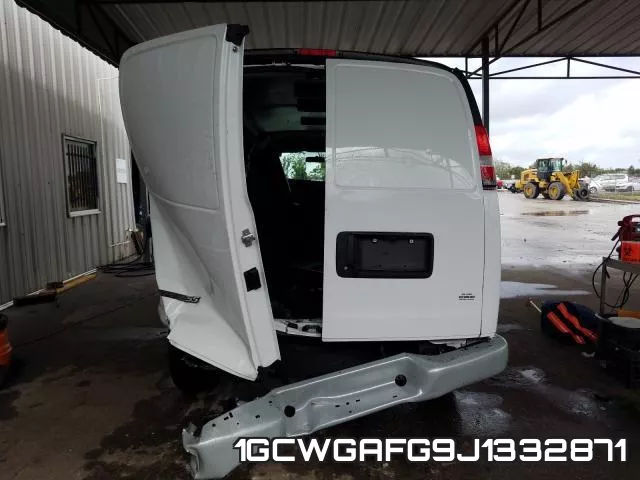 1GCWGAFG9J1332871 фото 10