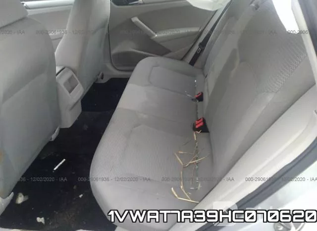 1VWAT7A39HC070620 фото 9