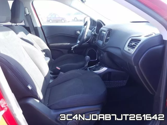 3C4NJDAB7JT261642 фото 4