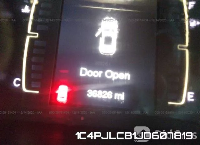1C4PJLCB1JD607819 фото 8