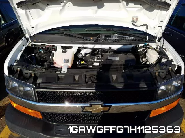 1GAWGFFG7H1125363 фото 8