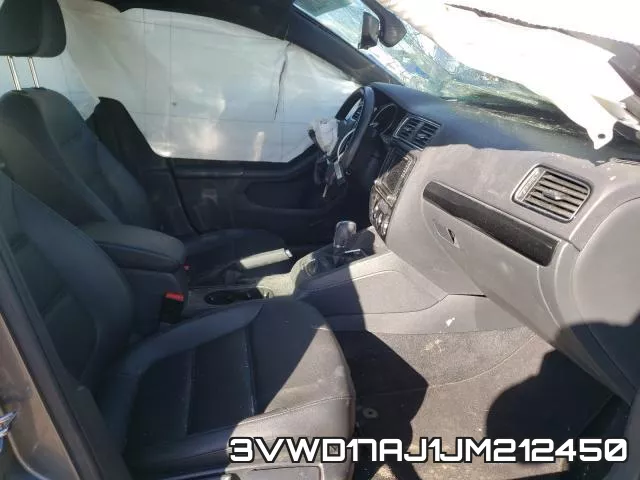 3VWD17AJ1JM212450 фото 5