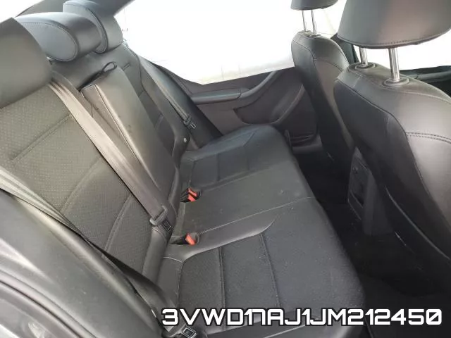 3VWD17AJ1JM212450 фото 6