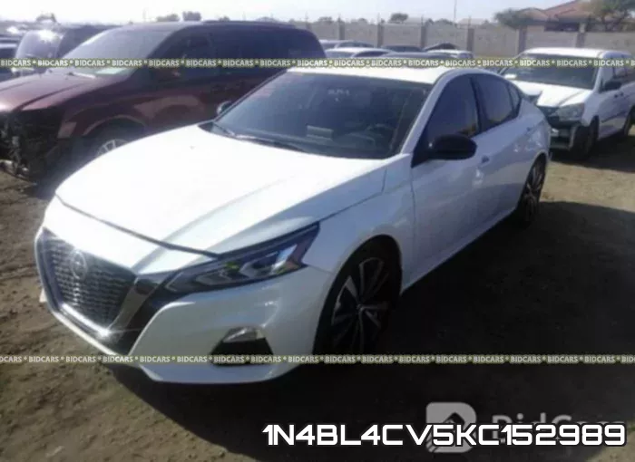 1N4BL4CV5KC152989 фото 3