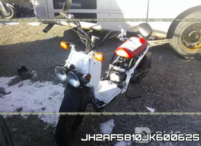 JH2AF5810JK600625 фото 3