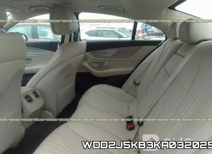 WDD2J5KB3KA032025 фото 9