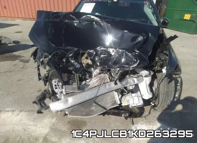 1C4PJLCB1KD263295 фото 7