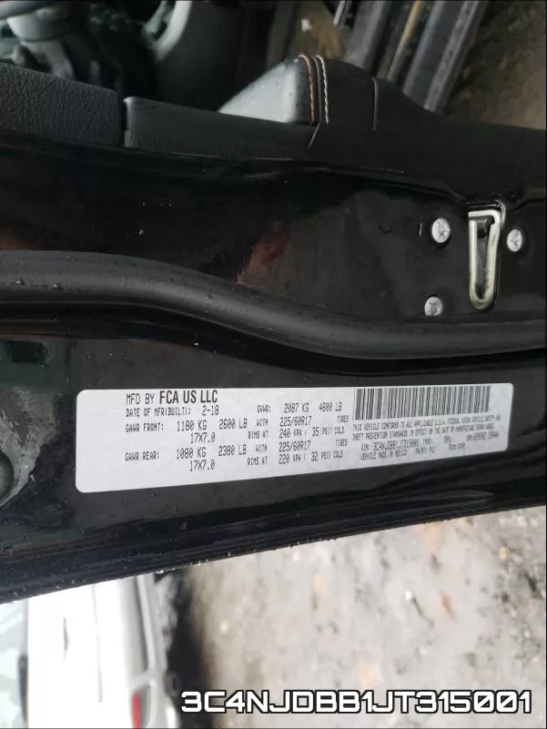 3C4NJDBB1JT315001 фото 2