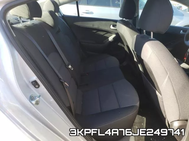 3KPFL4A76JE249741 фото 7