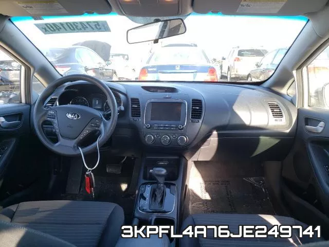 3KPFL4A76JE249741 фото 10