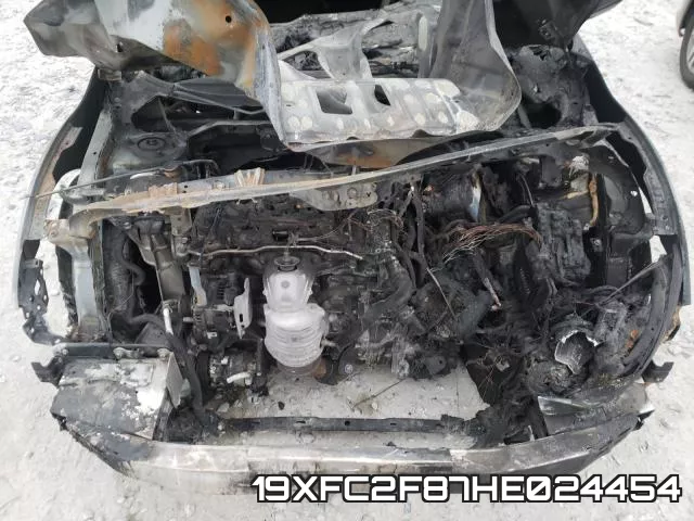 19XFC2F87HE024454 фото 8