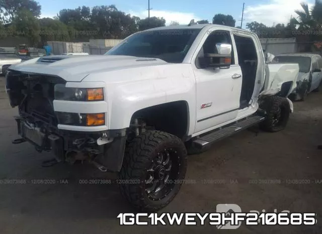 1GC1KWEY9HF210685 фото 3