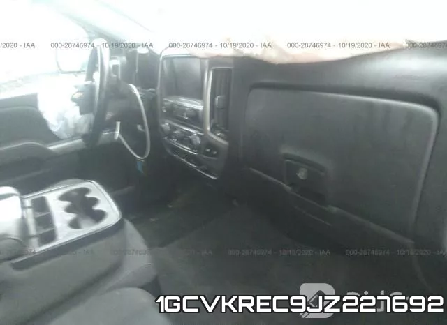 1GCVKREC9JZ227692 фото 5