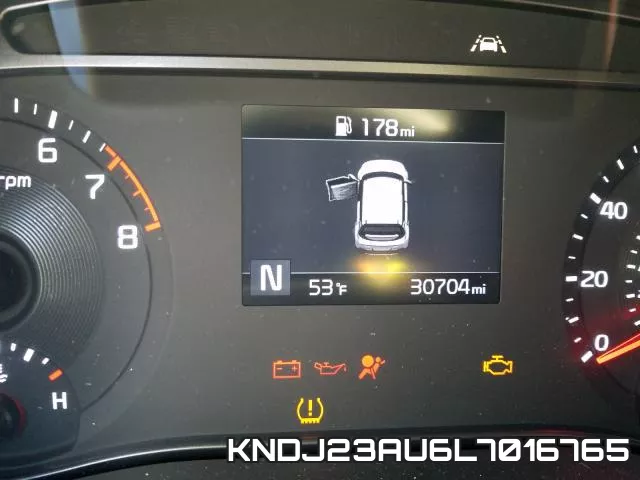 KNDJ23AU6L7016765 фото 9
