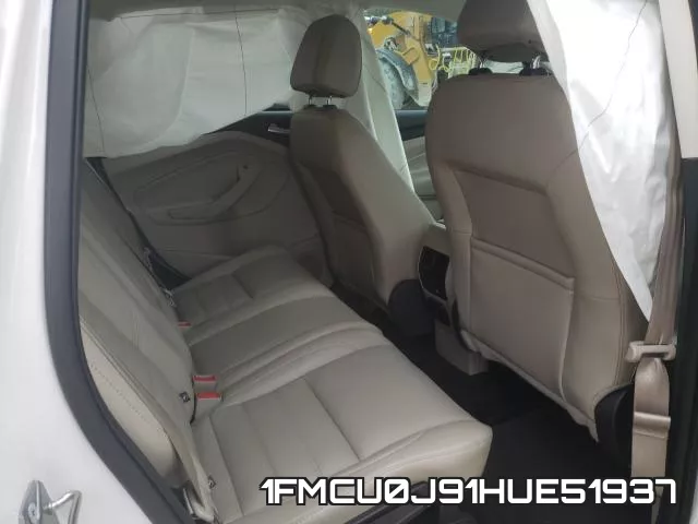 1FMCU0J91HUE51937 фото 7