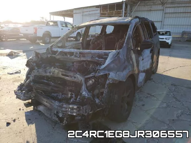 2C4RC1EG8JR306557 фото 3
