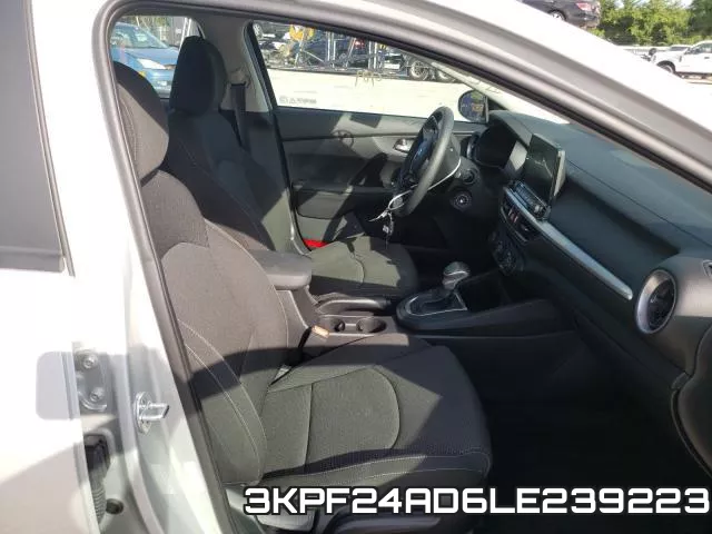 3KPF24AD6LE239223 фото 6