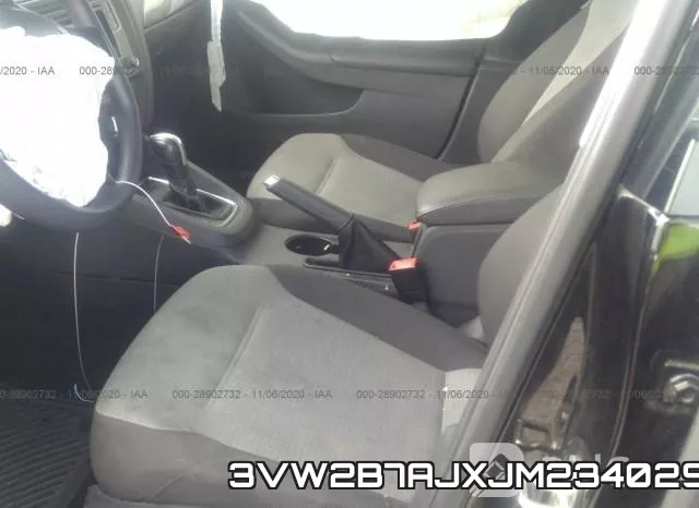 3VW2B7AJXJM234029 фото 6