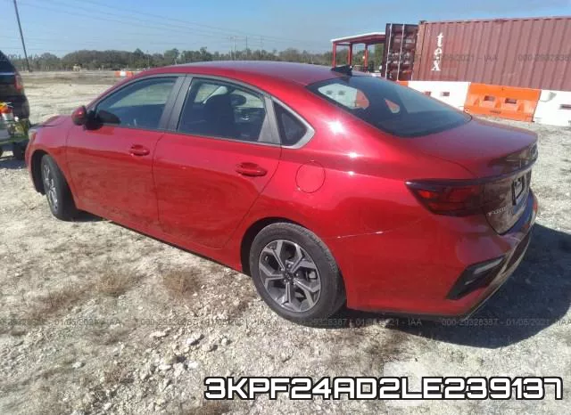 3KPF24AD2LE239137 фото 4