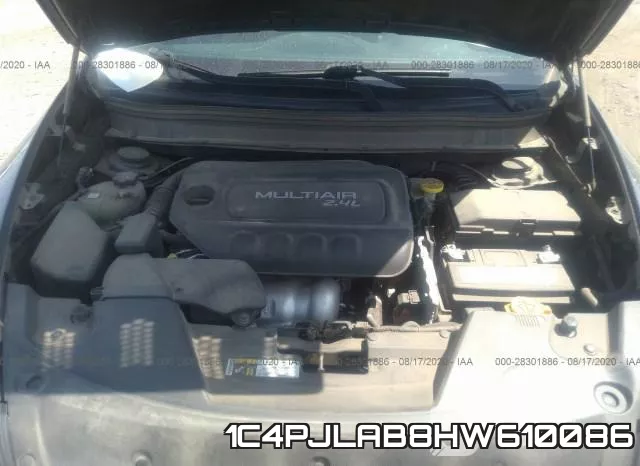1C4PJLAB8HW610086 фото 2