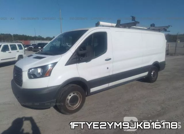 1FTYE2YM9JKB16178 фото 2