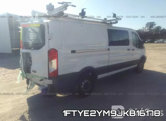1FTYE2YM9JKB16178 фото 3