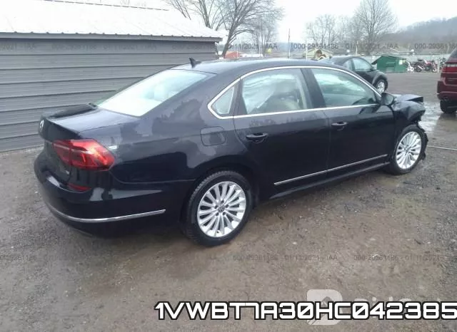 1VWBT7A30HC042385 фото 5