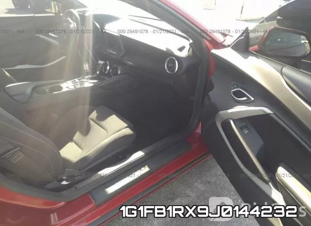 1G1FB1RX9J0144232 фото 6