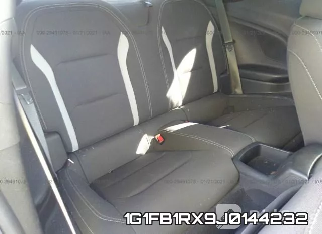 1G1FB1RX9J0144232 фото 9