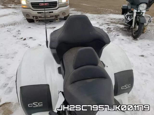 JH2SC7957JK001179 фото 7