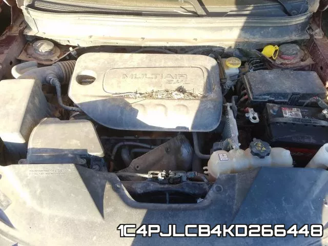 1C4PJLCB4KD266448 фото 8