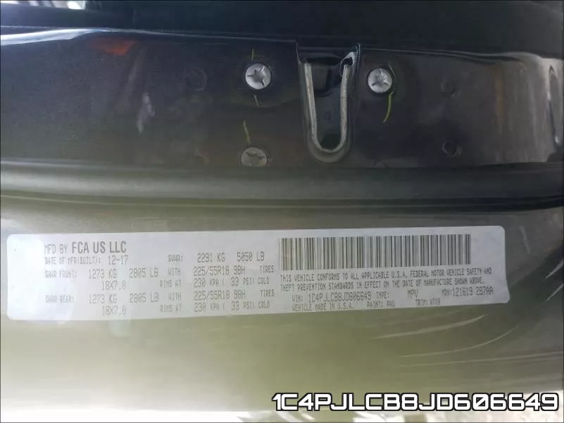 1C4PJLCB8JD606649 фото 2