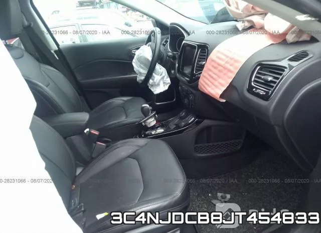3C4NJDCB8JT454833 фото 5