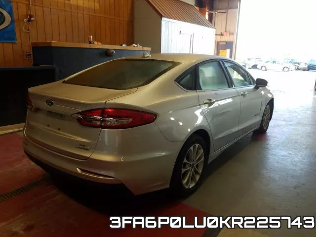 3FA6P0LU0KR225743 фото 5