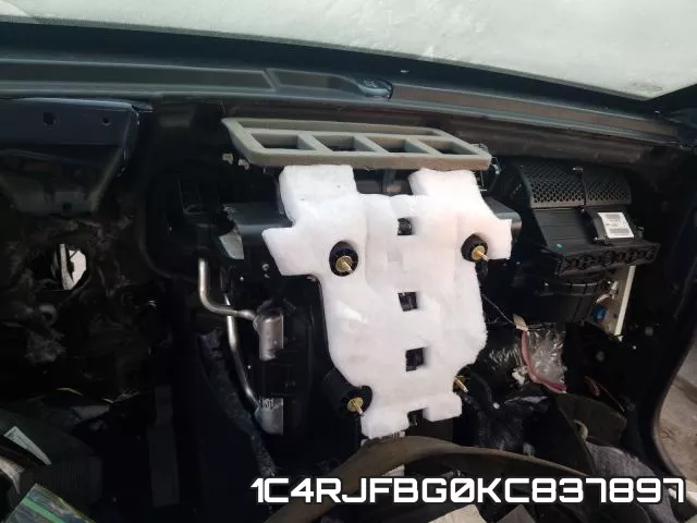 1C4RJFBG0KC837897 фото 8