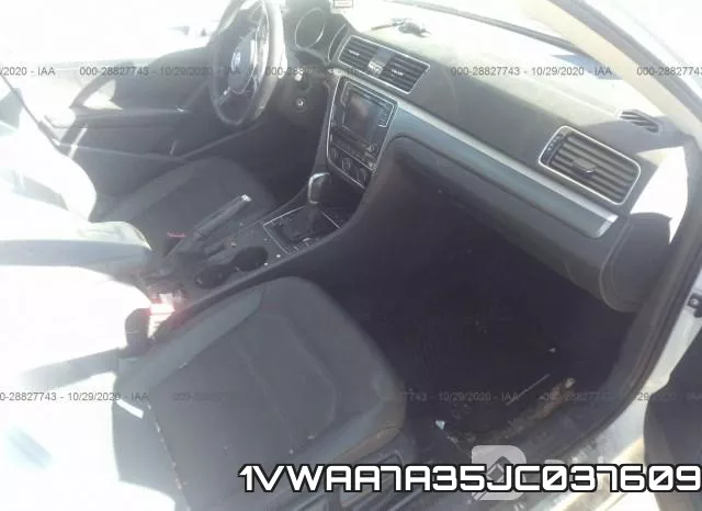 1VWAA7A35JC037609 фото 6